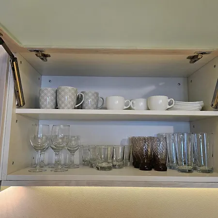 Downтown - Free Parking Apartment *