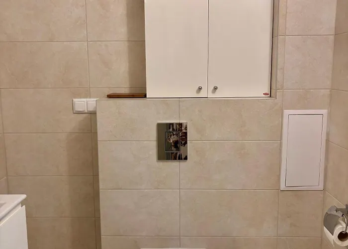 Downтown - Free Parking Apartment *